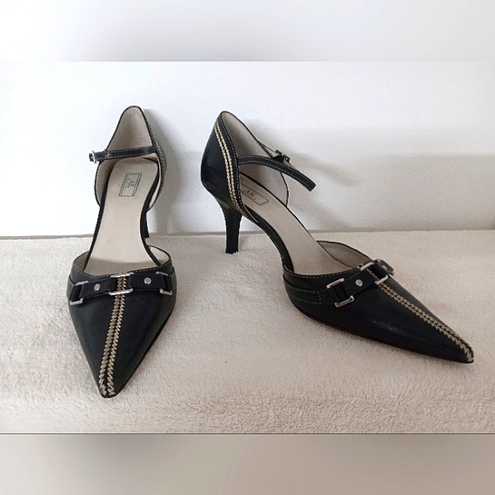 ANNE KLElN Size 7 Black High Heels